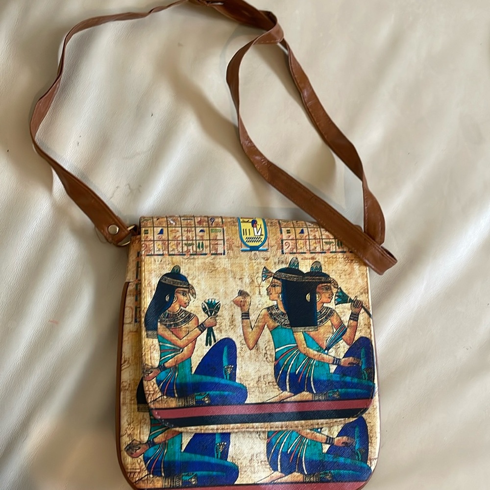 Vintage style Egyptian purse set